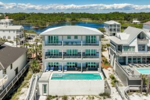 30A large group rental with private pool in Dune Allen